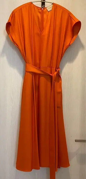 UNITED ARROWS 오렌지 V넥 원피스