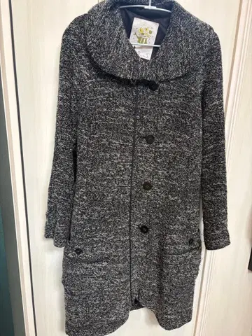 롱 코트 블랙 화이트 믹스 38 사이즈