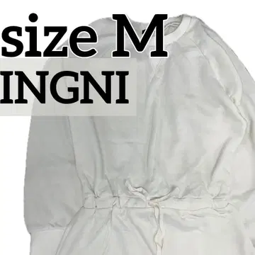 [택 포함 새상품] INGNI 잉그 허리 드로스트 맨투맨 원피스 화이트