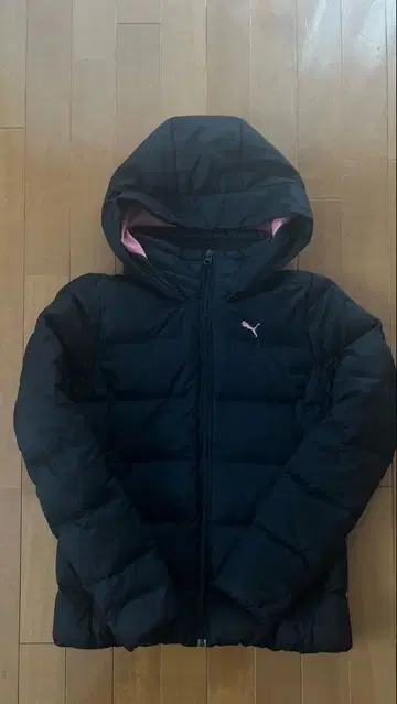 PUMA 후드 부착 블랙 다운 자켓