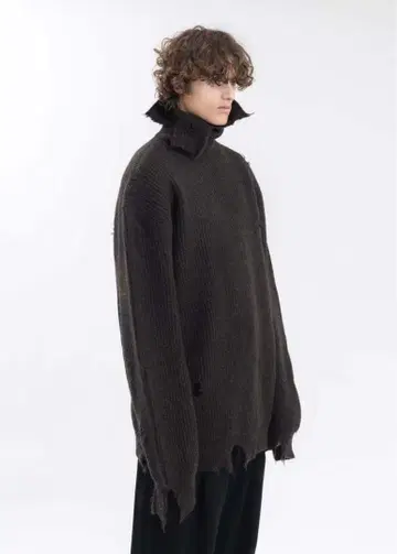 HED MAYNER / DESTROYED 터틀넥 니트