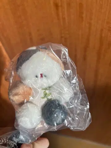 마루미네코의 동그란 봉제 인형 가챠 삼색 고양이 씨