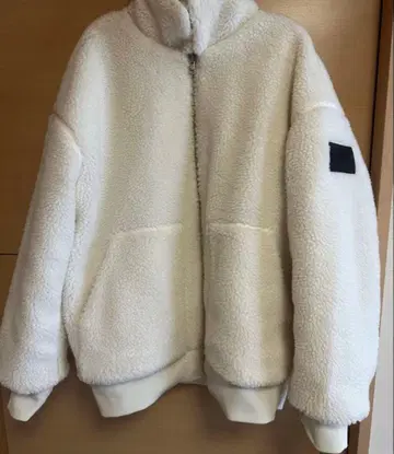 Calvin Klein 리버서블 쉘파 봄버 자켓