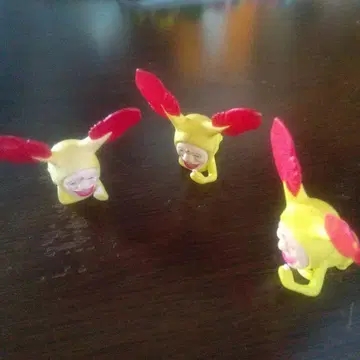 코비토즈칸 호토케아카바네 3체