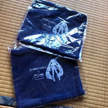 유키 미쿠 2WAY 넥워머