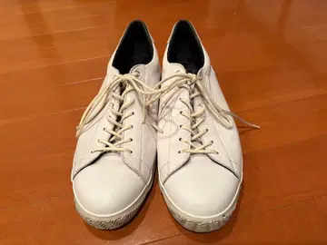 스핑글 비즈 SPINGLE Biz 가죽 화이트 스니커즈