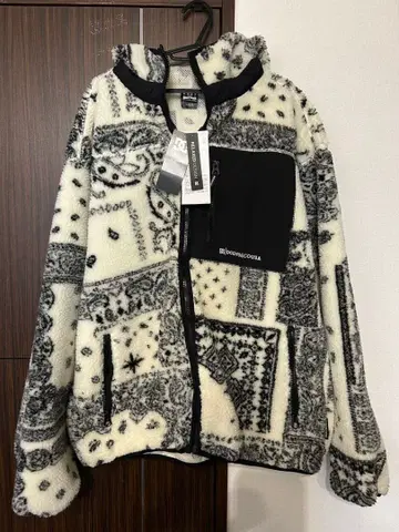 미사용품 택 포함 플리스 자켓 보아 자켓 페이즐리