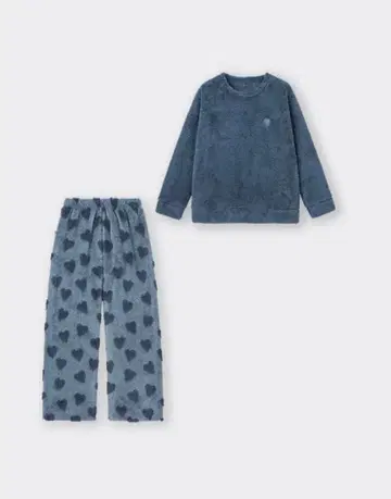 GU 택 포함 새상품 네이비 하트 무늬 플리스 룸웨어 셋업