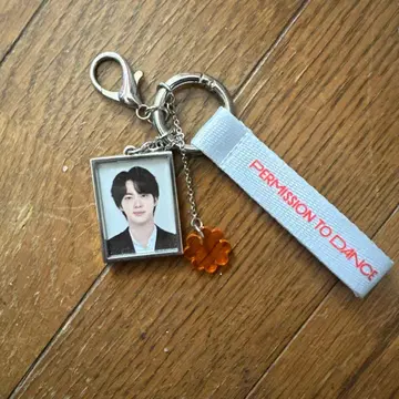 [ 공식품 ] BTS JIN PTD 굿즈 키링