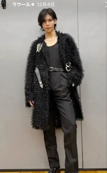 el conductor FRILL DOUBLE BREASTED COAT