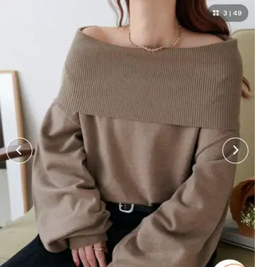 디스코트 [리바이벌] 모찌모찌 오프숄더 풀오버 오프숄더 베이지 니트