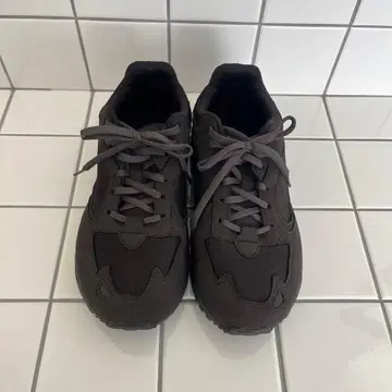 문스타 810s ET002 STUDEN CHARCOAL