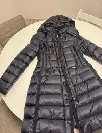 MONCLER 블랙 롱 다운 자켓