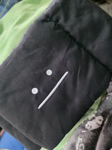 뷰티풀 섀도우 머플러 그라니프