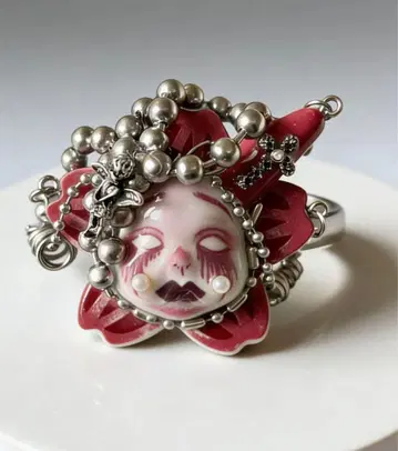 유니크 디자인 빨간색 꽃 반지