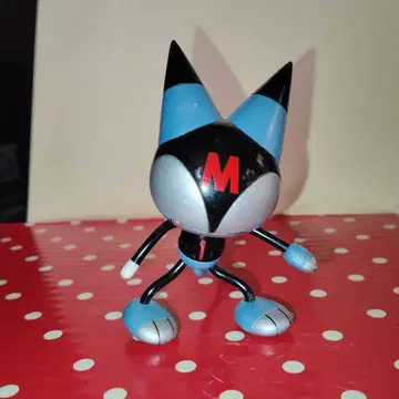 사이보그 쿠로짱 피규어