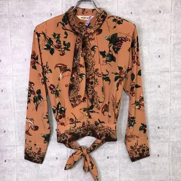ATELIER SAB 일본제 구제 의류 과일 버섯 패턴 보타이 블라우스