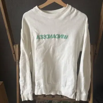 WIND AND SEA 화이트 트레이닝복