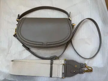 ZARA 플랩 크로스 바디백 베이지색