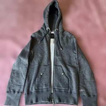 GRACE CONTINENTAL 그레이 후드 부착 후드티 36