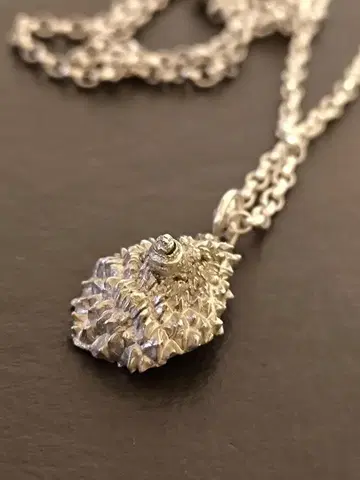 octi 옥티 목걸이 Lychee Pendant Necklace