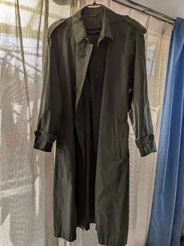 다크 그린 트렌치코트 허리 벨트 포함