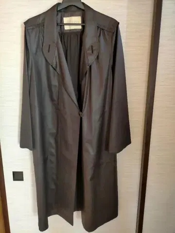 엘마나 블랙 트렌치코트 9A3