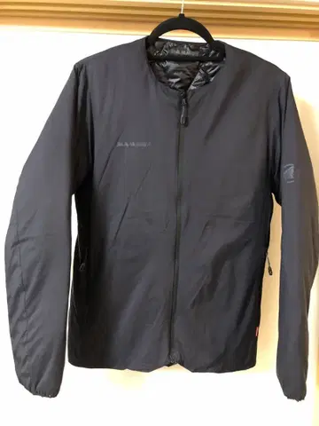 마무트 세온 인슐레이션 자켓 아시아 M 사이즈 블랙 컨디션 최상