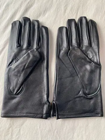미사용 새상품 이탈리아 카라비에리니 가죽 그로브 블랙 나이스 터치
