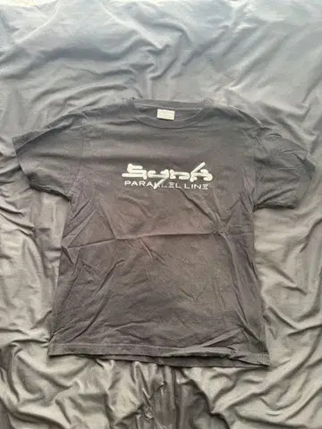 PARALLEL LINE 로고 티셔츠 블랙 aespa