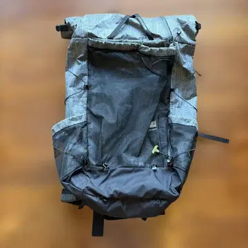 제로그램 로스트 크릭 UL40