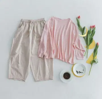 KURASHI & TRiP 핑크 긴팔 T셔츠