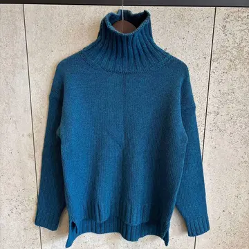 SLOANE 캐시미어 드롭 숄더 1