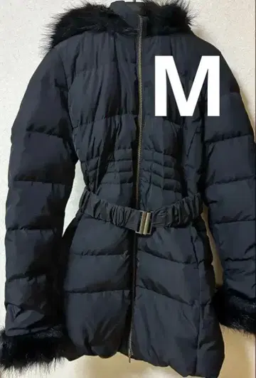 리젝시 후드 부착 다운 코트 M 사이즈