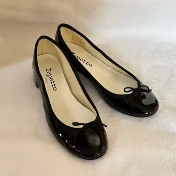 컨디션 최상 레페토 패턴트 레더 37.5 (23.5cm) 새상품급