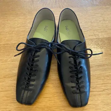 WA 오리엔탈 트래픽 레이스업 플랫 블랙