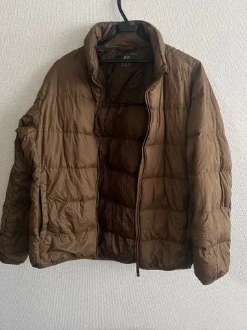 유니클로 울트라 라이트 다운 남성용 L 경량 다운 자켓