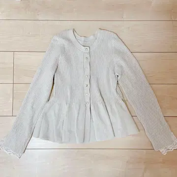 쿠튀르 브로치 단모 몰 페플럼 가디건 아이보리 36