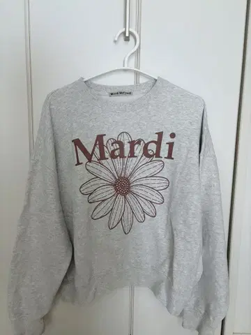 Mardi 트레이닝복