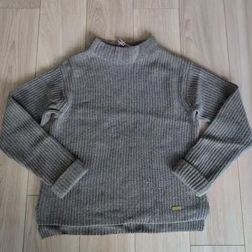 BLUE LABEL CRESTBRIDGE 그레이 하이넥 스웨터 38