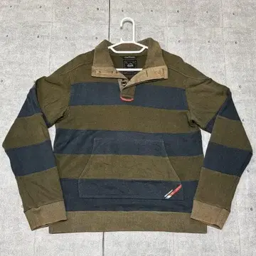 ONE True Saxon 카라 부착 맨투맨 트레이닝복 원트루삭슨