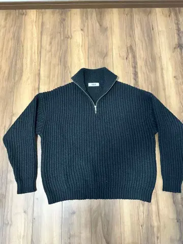 프릭스스토어 PUBLUX 하이넥 니트 S