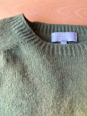 MARGARET HOWELL 올리브 그린 니트 M