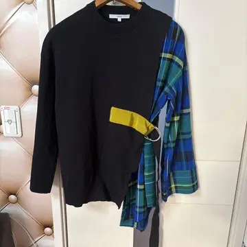 UN3D. 블랙/체크 무늬 긴팔 니트