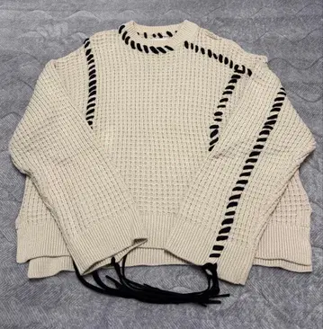MAISON SPECIAL 아이보리 니트 스웨터