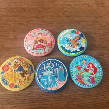 디즈니 자수 캔뱃지 5개 세트