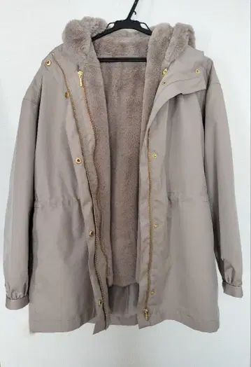 Elura 퍼 라이너 부착 오토나럭스 3WAY 마운틴 후드티 택 있음