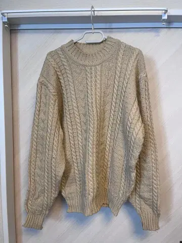 Paul Smith 케이블 니트 스웨터 M 사이즈 베이지