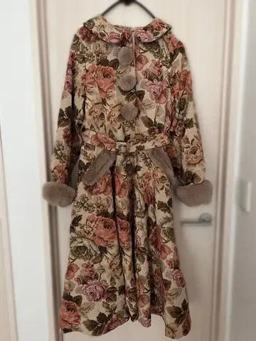 쿠루미 시마무라 노엘 드 메모아르 고블랑 코트 3L