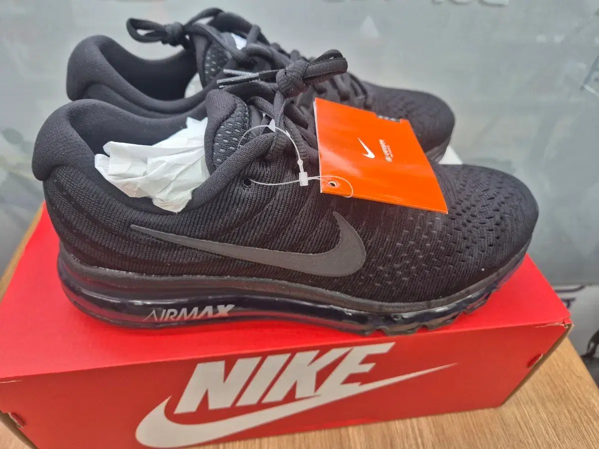 에어맥스2017 올블랙 새제품270,275 | 브랜드 중고거래 플랫폼, 번개장터